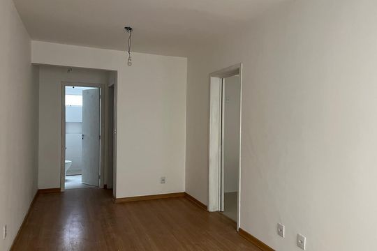 Sala  de apartamento à venda com 1 quarto, 37m² em Farroupilha, Porto Alegre