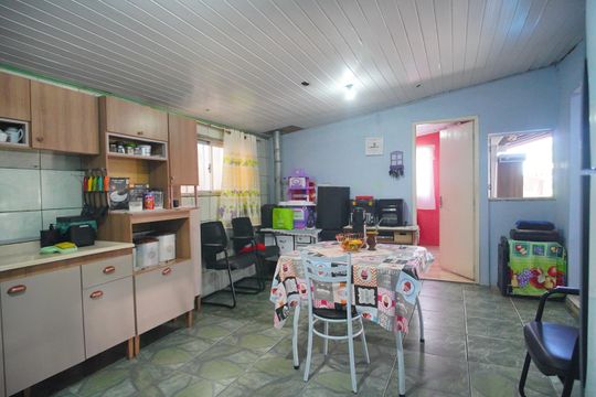 Cozinha de casa à venda com 2 quartos, 137m² em Scharlau, São Leopoldo