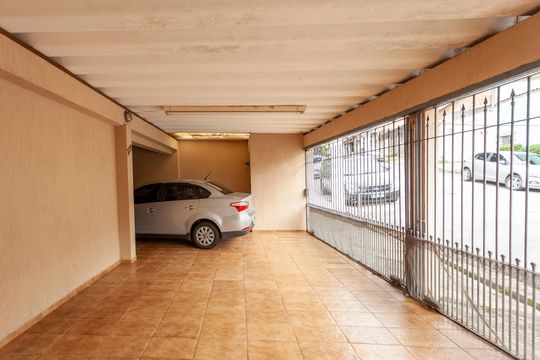 Garagem de casa à venda com 3 quartos, 336m² em Jardim Palmares (zona Sul), São Paulo