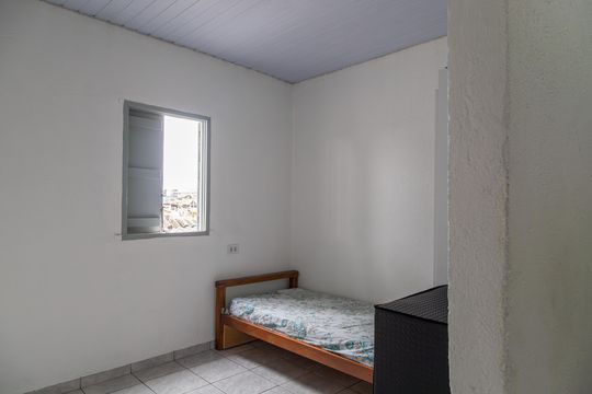 Quarto 1 de casa para alugar com 2 quartos, 50m² em Vila Jacuí, São Paulo