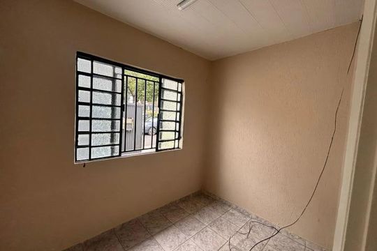 quarto 1 de casa para alugar com 3 quartos, 120m² em Saraiva, Uberlândia