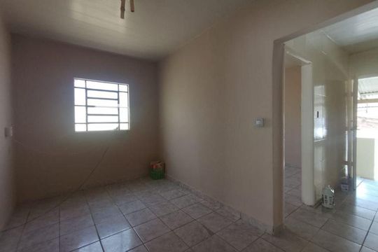 Casa para alugar com 3 quartos, 120m² em Saraiva, Uberlândia