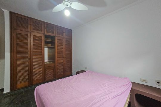 Casa para alugar com 6 quartos, 329m² em Jardim Centenario, Guarujá