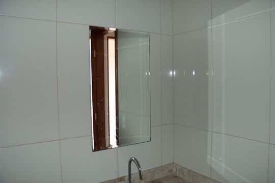 Casa de Condomínio para alugar com 2 quartos, 100m² em Caiapia, Cotia