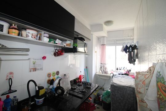 Cozinha de apartamento para alugar com 2 quartos, 50m² em Vila Jaraguá, São Paulo