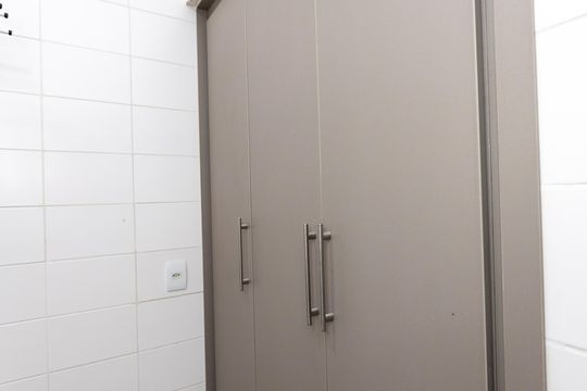 Área de Serviço de apartamento à venda com 3 quartos, 105m² em Jardim Tupanci, Barueri