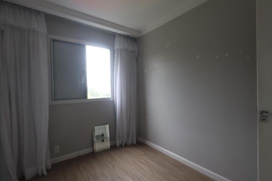 Quarto 2 de apartamento para alugar com 2 quartos, 47m² em Parque Savoy City, São Paulo