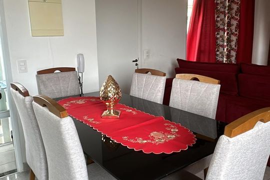 Sala de casa de condomínio para alugar com 2 quartos, 60m² em Chácara do Solar III, Santana de Parnaíba