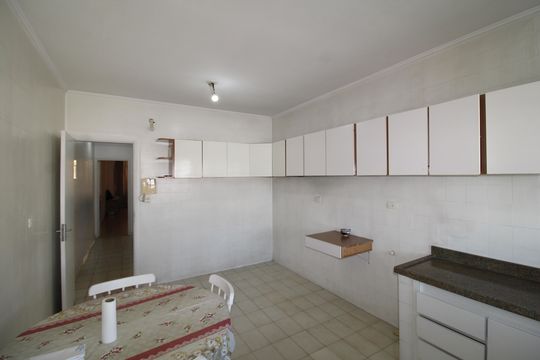 Cozinha de casa para alugar com 3 quartos, 250m² em Jardim São Paulo, São Paulo