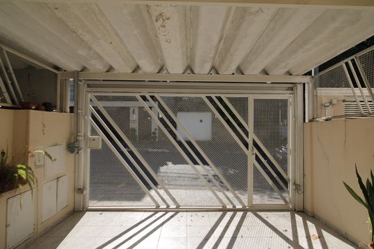 Garagem de casa para alugar com 3 quartos, 250m² em Jardim São Paulo, São Paulo