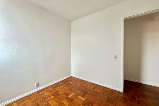 Quarto 2 de apartamento para alugar com 2 quartos, 67m² em Jardim Brasil (zona Sul), São Paulo