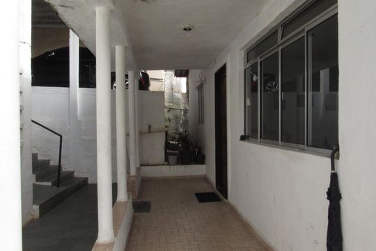 Casa à venda com 3 quartos, 228m² em Quitaúna, Osasco