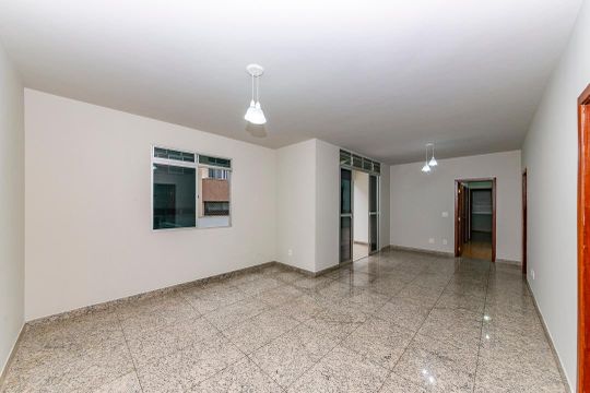 Apartamento para alugar com 4 quartos, 165m² em Buritis, Belo Horizonte