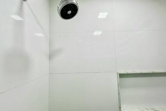 BANHEIRO de apartamento à venda com 1 quarto, 40m² em Copacabana, Rio de Janeiro