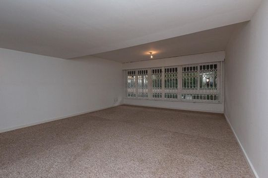 Sala  de casa para alugar com 4 quartos, 272m² em Rio Branco, Porto Alegre