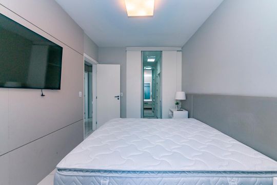 Suíte de apartamento para alugar com 3 quartos, 90m² em Lourdes, Belo Horizonte