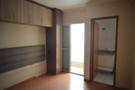 Quarto Suíte de apartamento à venda com 2 quartos, 76m² em Vila Valparaíso, Santo André