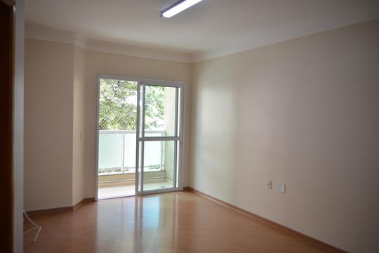 Apartamento à venda com 2 quartos, 76m² em Vila Valparaíso, Santo André