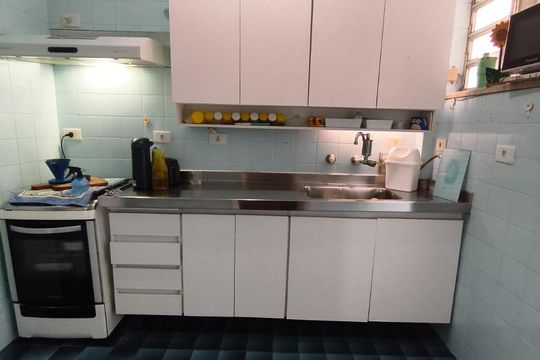 Cozinha de apartamento à venda com 3 quartos, 60m² em Grajaú, Rio de Janeiro