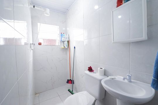 Banheiro de casa à venda com 3 quartos, 350m² em Vila Santa Maria, São Paulo