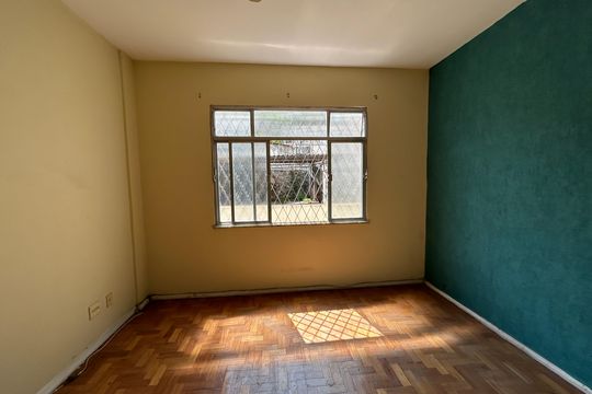 Sala de apartamento à venda com 2 quartos, 60m² em Todos Os Santos, Rio de Janeiro