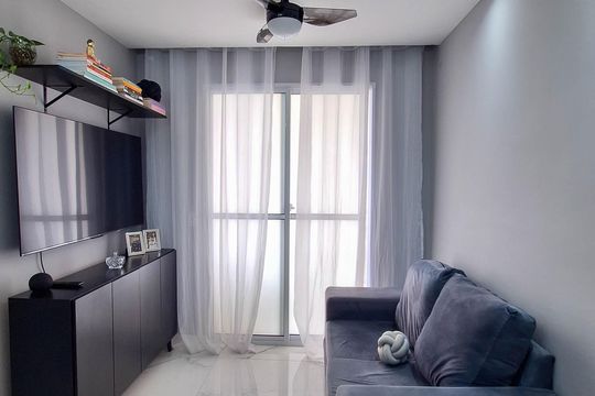 Sala de apartamento à venda com 2 quartos, 46m² em Centro, Niterói