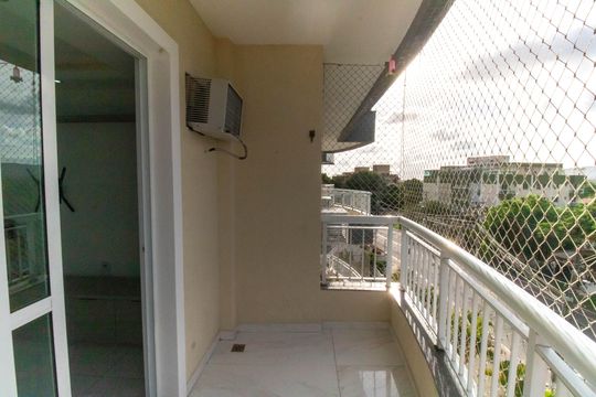 Varanda da Sala  de apartamento à venda com 2 quartos, 140m² em Itaipu, Niterói