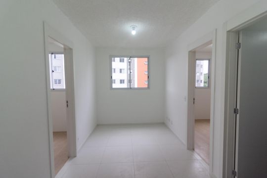 Sala de apartamento à venda com 2 quartos, 34m² em Jardim Sabara, São Paulo