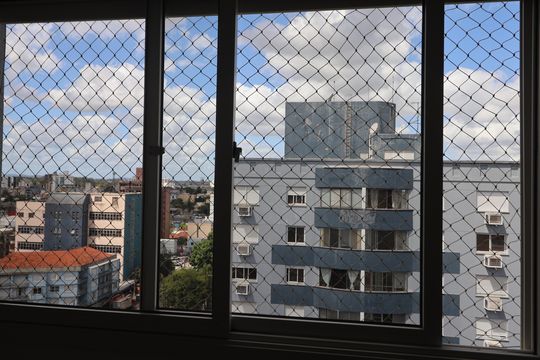 Vista Quarto de apartamento à venda com 2 quartos, 65m² em Centro, Canoas