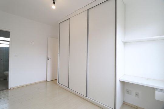 Quarto 3 - Suíte de casa de condomínio para alugar com 3 quartos, 100m² em Morada da Colina, Uberlândia