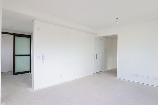 Sala de apartamento à venda com 2 quartos, 80m² em Santa Cecília, Porto Alegre