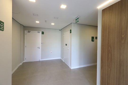 Área comum - Hall de entrada de apartamento à venda com 2 quartos, 80m² em Santa Cecília, Porto Alegre