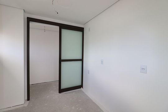Cozinha de apartamento à venda com 2 quartos, 80m² em Santa Cecília, Porto Alegre