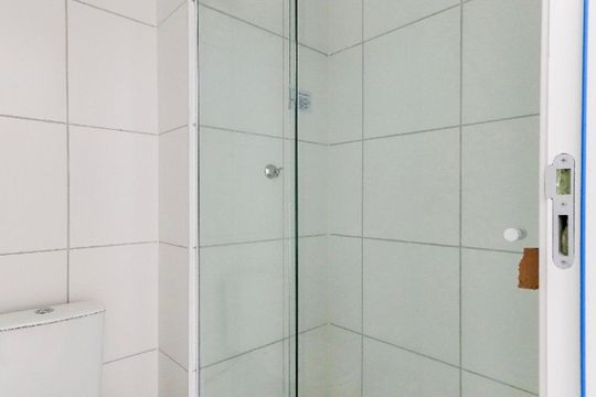 Banheiro de apartamento para alugar com 2 quartos, 35m² em Jaguaré, São Paulo