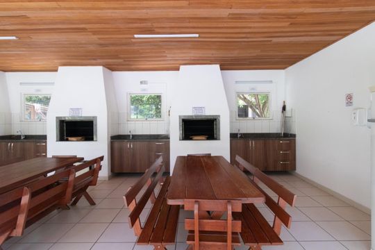 Área comum - Churrasqueira de apartamento para alugar com 3 quartos, 68m² em Tristeza, Porto Alegre