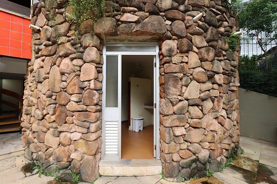 Área comum - Banheiro da Piscina de apartamento à venda com 2 quartos, 224m² em Rio Branco, Porto Alegre