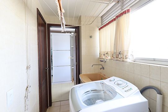 Área de Serviço de apartamento à venda com 2 quartos, 224m² em Rio Branco, Porto Alegre