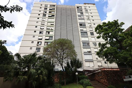 Fachada do Prédio de apartamento à venda com 2 quartos, 224m² em Rio Branco, Porto Alegre