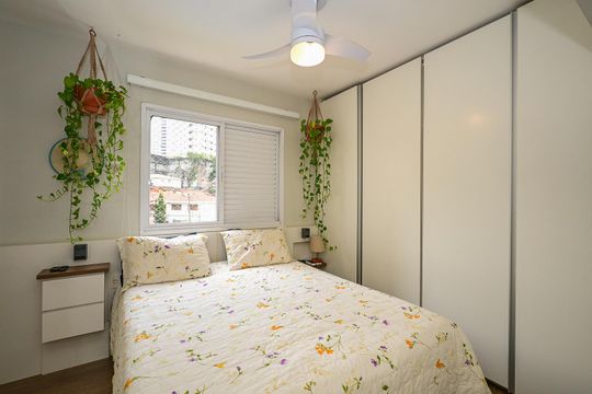Suíte  de apartamento à venda com 2 quartos, 80m² em Real Parque, São Paulo
