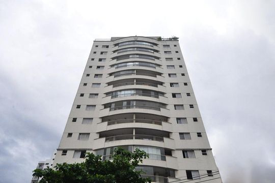 Fachada de apartamento à venda com 2 quartos, 80m² em Real Parque, São Paulo