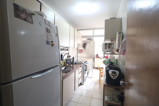 Cozinha de apartamento para alugar com 3 quartos, 58m² em Jardim Umuarama, São Paulo