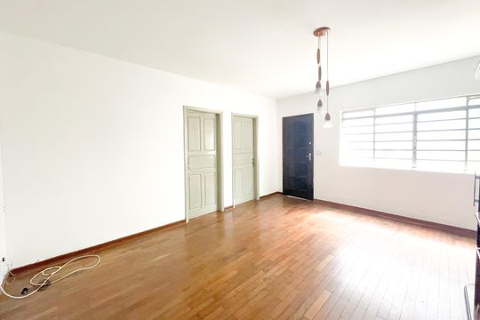 Casa à venda com 2 quartos, 110m² em Campininha, São Paulo