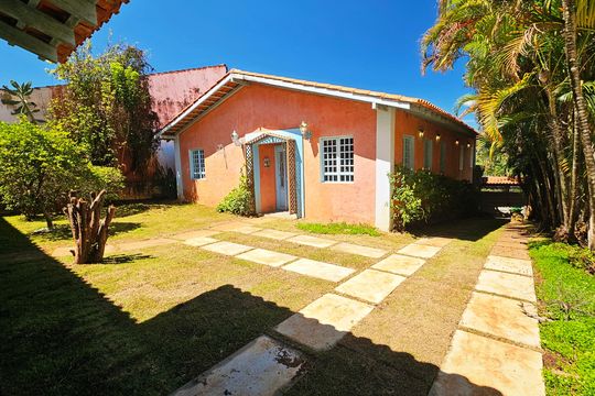 Fachada de casa à venda com 3 quartos, 200m² em Jardim Quintas das Videiras, Jundiaí