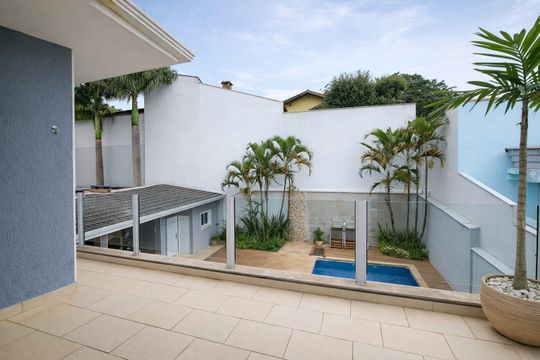 Varanda de casa à venda com 4 quartos, 400m² em City Bussocaba, Osasco
