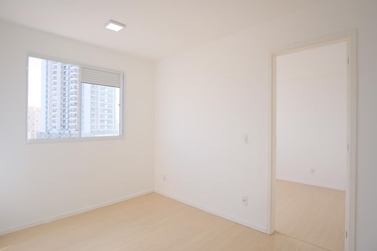Sala de apartamento à venda com 2 quartos, 34m² em Chácara Seis de Outubro, São Paulo