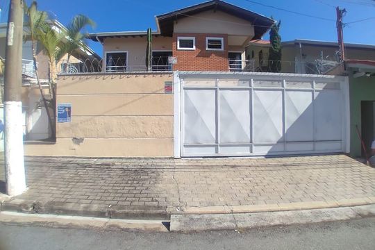 Fachada com PLACA de casa à venda com 5 quartos, 380m² em City Bussocaba, Osasco