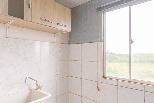 Área de Serviço de apartamento para alugar com 2 quartos, 50m² em Niterói, Canoas