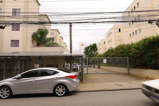 Fachada do condomínio de apartamento para alugar com 2 quartos, 39m² em Vila Popular, São Paulo