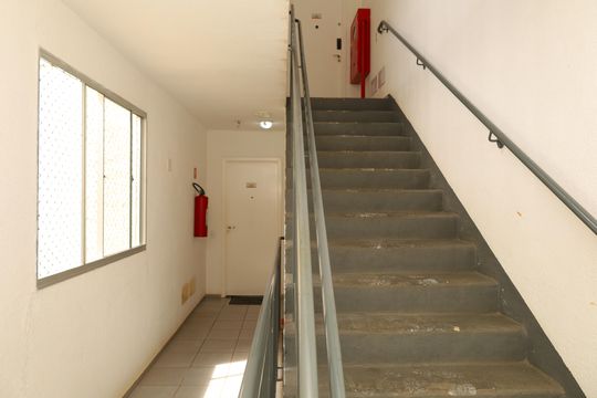 Área comum - Saguão do andar de apartamento para alugar com 2 quartos, 39m² em Vila Popular, São Paulo