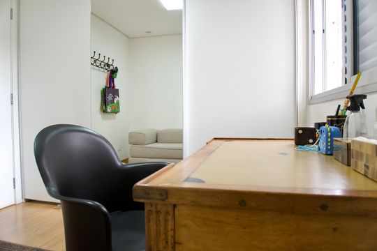 Quarto 1 de apartamento à venda com 3 quartos, 318m² em Carmo, Belo Horizonte